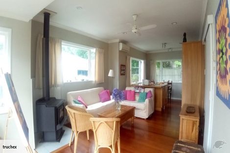 Photo of property in 6 Montgomery Terrace, Hokowhitu, Palmerston North, 4410