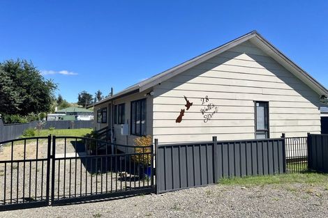 Photo of property in 28 Watts Street, Waipawa, 4210