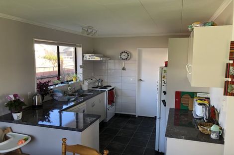 Photo of property in 5a Massey Street, Westown, New Plymouth, 4310