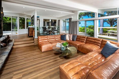 Photo of property in 62 Sharon Road, Waiake, Auckland, 0630