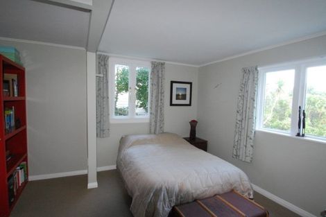 Photo of property in 12 Jackson Street, Island Bay, Wellington, 6023