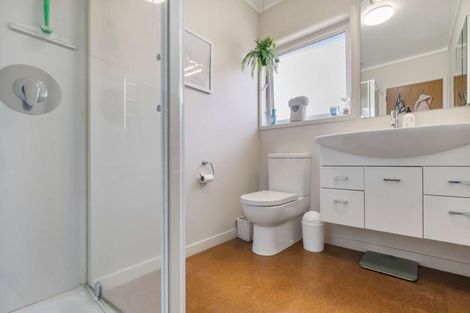 Photo of property in 8 Beverley Crescent, Hillcrest, Hamilton, 3216