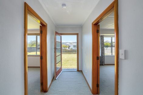 Photo of property in 23 Wyndham Street, Carterton, 5713
