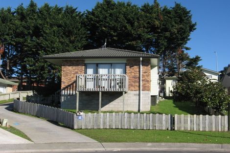 Photo of property in 21 Castlefinn Drive, Weymouth, Auckland, 2103