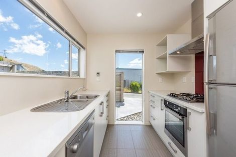 Photo of property in 36h Erlestoke Crescent, Churton Park, Wellington, 6037