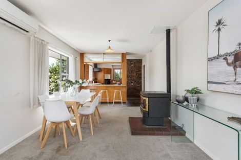 Photo of property in 19 Tenby Place, Avondale, Christchurch, 8061