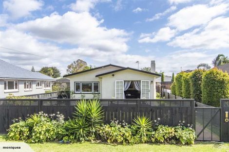 Photo of property in 521a Devonport Road, Tauranga South, Tauranga, 3112