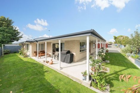 Photo of property in 6a Monckton Street, Feilding, 4702