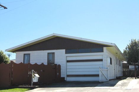 Photo of property in 1 Kauri Street, Stoke, Nelson, 7011