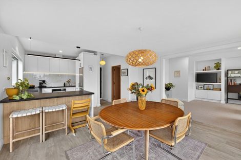 Photo of property in 1/22 Hackthorne Road, Cashmere, Christchurch, 8022