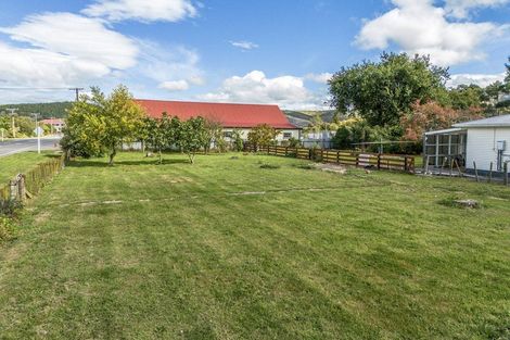 Photo of property in 10 Dundas Street, Porangahau, 4291
