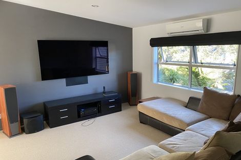 Photo of property in 10 Saltaire Street, Avondale, Auckland, 1026