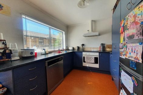 Photo of property in 29d West Coast Road, Glen Eden, Auckland, 0602