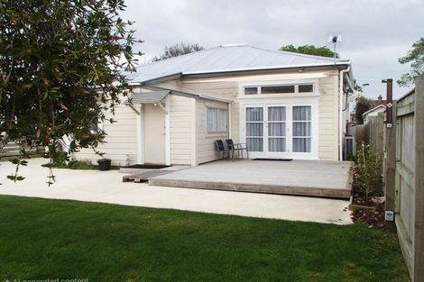 Photo of property in 11 Ada Street, Hokowhitu, Palmerston North, 4410