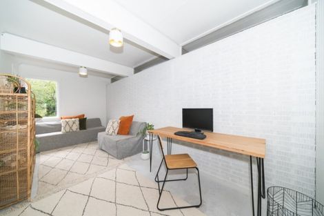 Photo of property in 20 Lees Road, Feilding, 4775