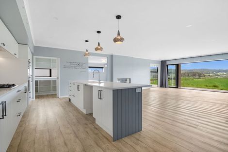 Photo of property in 8 Awatiro Drive, Kaukapakapa, 0871