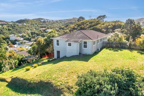 Photo of property in 8-10 Montgomery Avenue, Karori, Wellington, 6012