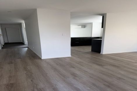 Photo of property in 76b Thornton Road, Cambridge, 3434