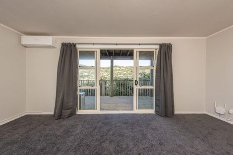 Photo of property in 41 Chartwell Drive, Crofton Downs, Wellington, 6035