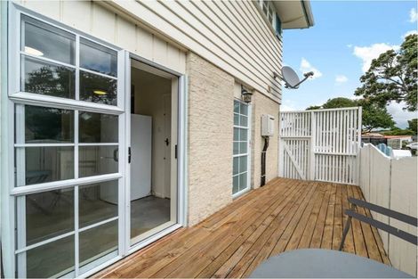 Photo of property in 1/23 Saint Columbans Grove, Boulcott, Lower Hutt, 5010