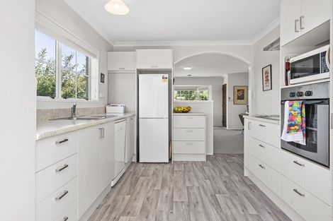 Photo of property in 82 Shakespeare Street, Leamington, Cambridge, 3432