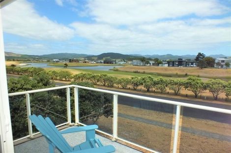 Photo of property in 618 Matarangi Drive, Matarangi, Whitianga, 3592