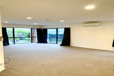 Photo of property in 5 Peter Button Place, Johnsonville, Wellington, 6037