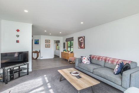 Photo of property in 80 Avenue North Road, Levin, 5510