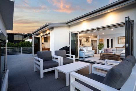 Photo of property in 16 Quarry Hill Terrace, Kennedys Bush, Christchurch, 8025