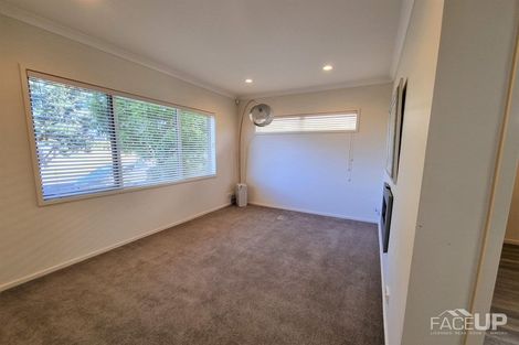 Photo of property in 10 Toheroa Street, Hobsonville, Auckland, 0616