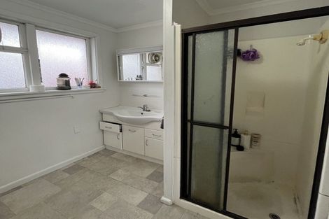 Photo of property in 35 Rountree Street, Upper Riccarton, Christchurch, 8041