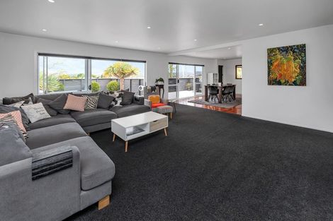 Photo of property in 98 Cartwright Road, Onerahi, Whangarei, 0110