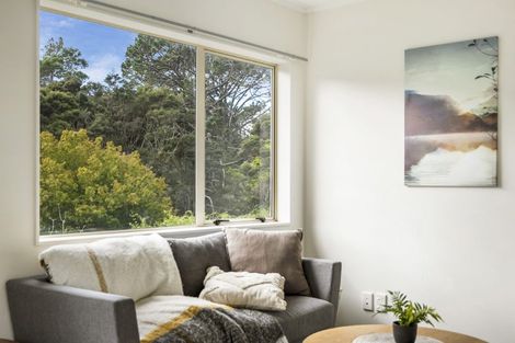 Photo of property in 66 Spinella Drive, Bayview, Auckland, 0629
