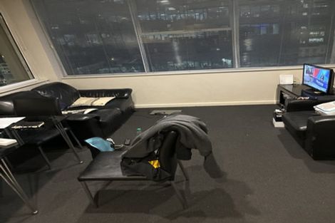 Photo of property in Terrace Tower Apartments, 4a/126 The Terrace, Wellington Central, Wellington, 6011