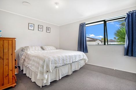 Photo of property in 27e Breckons Avenue, Nawton, Hamilton, 3200