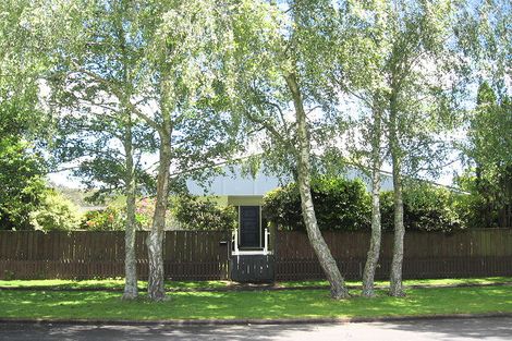 Photo of property in 1 Sheridan Crescent, Leamington, Cambridge, 3432