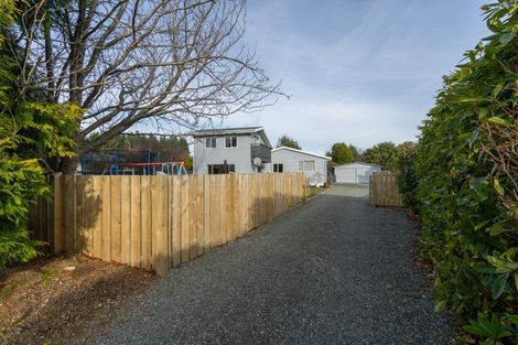 Photo of property in 25 Henry Street, Te Anau, 9600