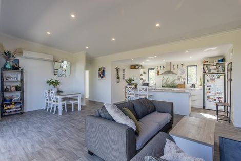 Photo of property in 87 River Road, Otane, Waipawa, 4271