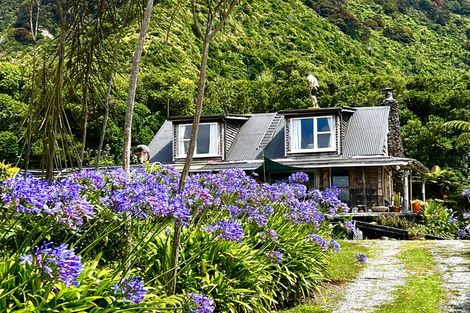 Photo of property in 20 Golden Sands Road, Barrytown, Runanga, 7873