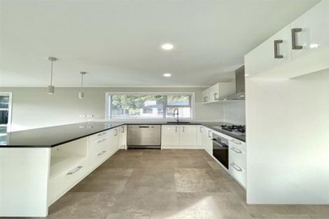 Photo of property in 22 Fenwick Crescent, Wallaceville, Upper Hutt, 5018