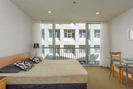 Photo of property in Terrace Heights Apartments, 2/163p The Terrace, Wellington Central, Wellington, 6011