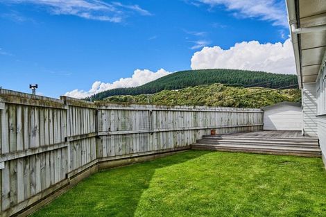 Photo of property in 57a Ranui Terrace, Tawa, Wellington, 5028
