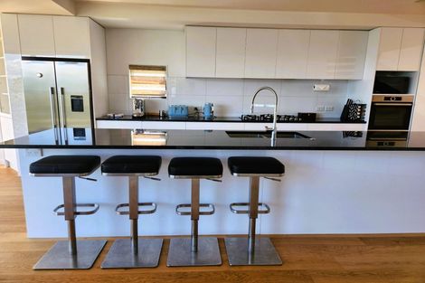 Photo of property in 10 Satchell Way, Kaiwharawhara, Wellington, 6035