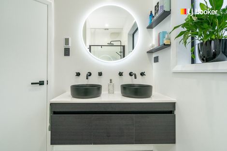 Photo of property in 2 Rutland Street, Mornington, Dunedin, 9011