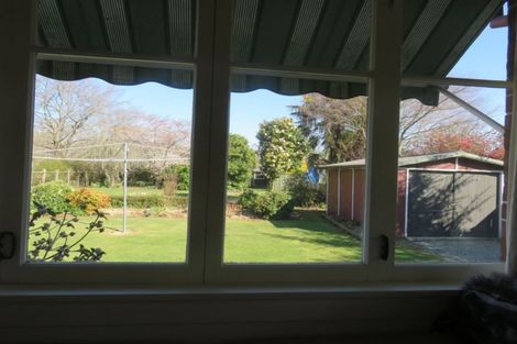 Photo of property in 51 Main Road North, Geraldine, 7930