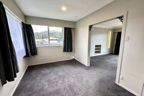 Photo of property in 38 Paisley Street, Kew, Invercargill, 9812