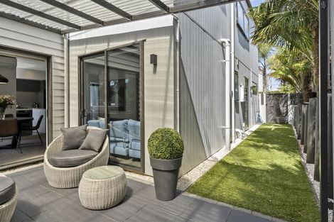 Photo of property in 72a Francis Street, Hauraki, Auckland, 0622