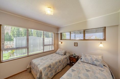 Photo of property in 12 Church Lane, Waipukurau, 4200