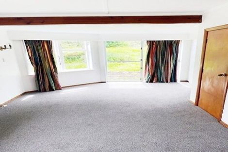 Photo of property in 20 Gloucester Street, Cannons Creek, Porirua, 5024