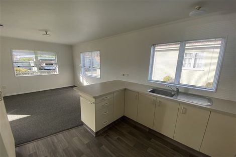 Photo of property in 3 Gibson Court, Roslyn, Palmerston North, 4414